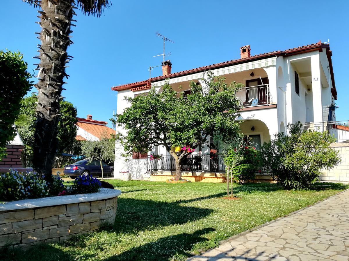 Villa Nina Porec Poreč Exterior foto