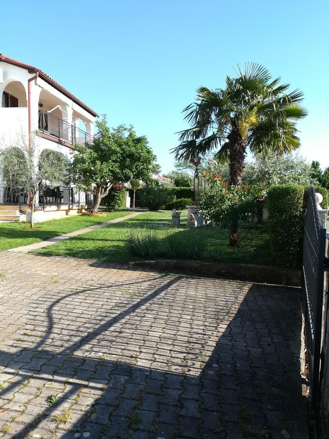 Villa Nina Porec Poreč Exterior foto